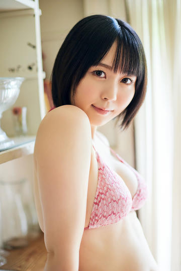 日韩爆乳美女视频在线观看